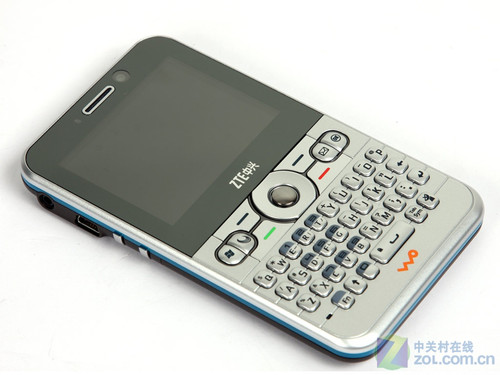 Full Keyboard+Full Touch 3G Strong Machine ZTE N61 Detailed Evaluation
