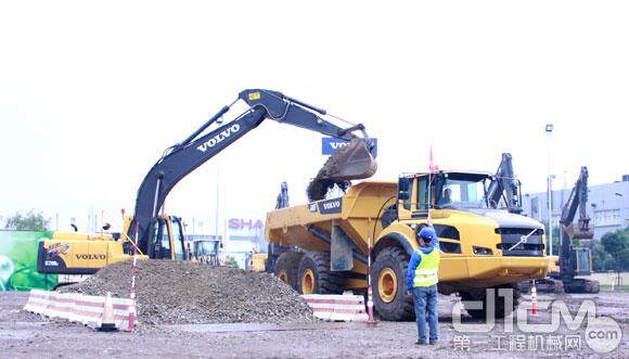 2012 Volvo Digger Finals: The strongest voice in excavator industry.